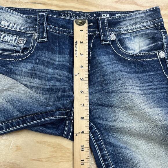 Miss Me Jeans Capris Crop Women’s Size 26 Mid Rise Embellished Medium Wash Denim - Picture 13 of 14